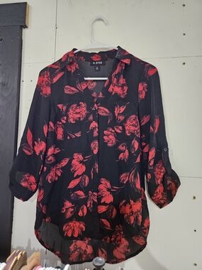 Women's A. Byer Black Button-Front Blouse with Red Floral Print Size XS Office